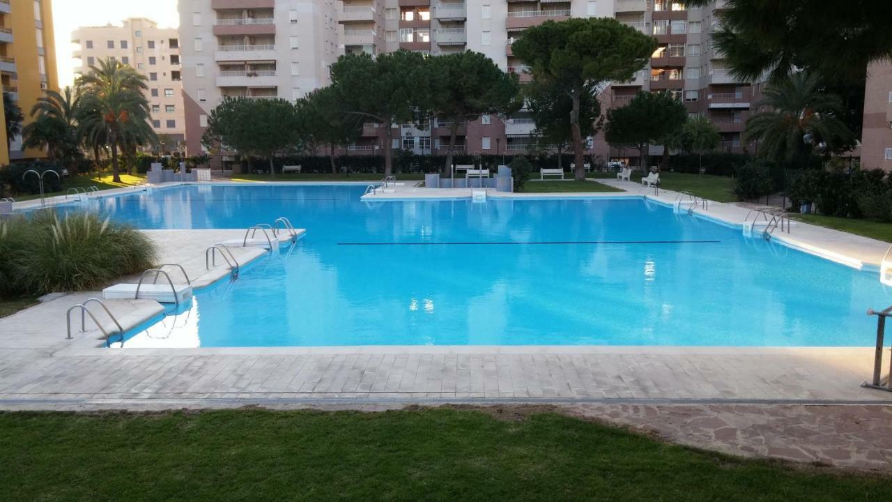 Con Preciosas Vistas Al Mar,wifi Y Piscina De Temporada * Canet d'En Berenguer